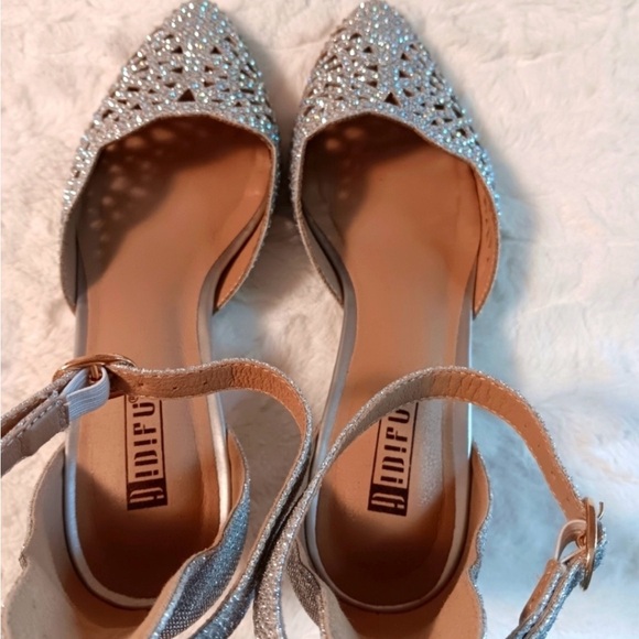 Elegant Silver Heels with Ankle Strap - Picture 13 of 13